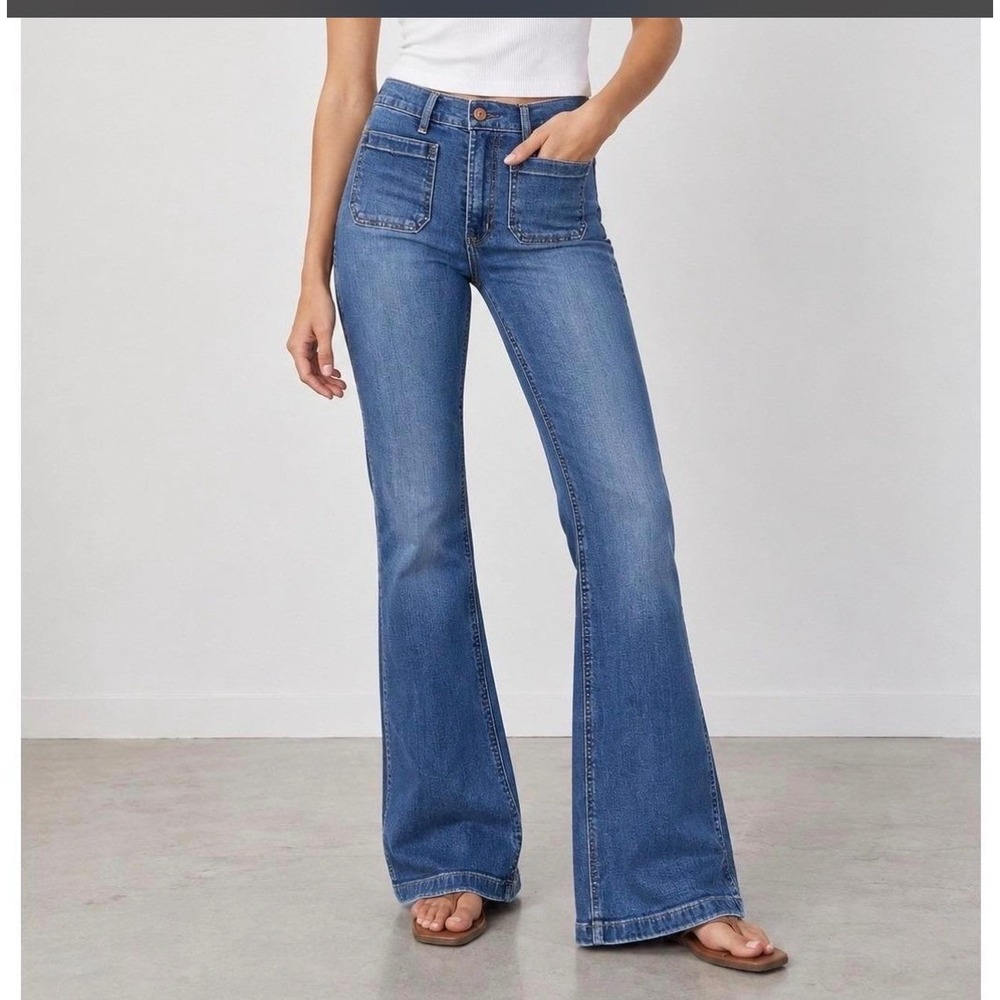 GAP 70s Flare High Rise Jeans 6 28 Blue Patch Pocket Retro Boho Stretch Denim